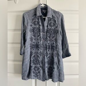 Johnny Was Workshop Embroidered Button Up Blouse Shirt